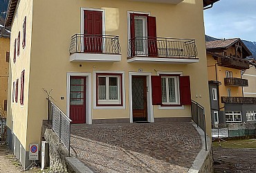 Privati Moena: Casa Gianna - Antonella Ossi