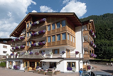 Hotel 3 stelle S Moena: Hotel Al Parco