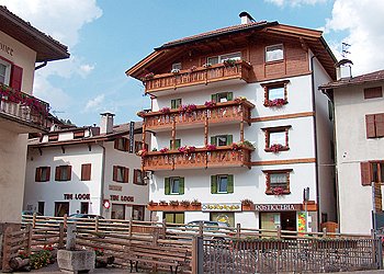 Apartments Moena: Ciasa Mario - Anna Maria Dariz