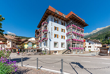 Hotel 3 stelle S Moena: Hotel Faloria