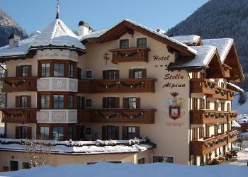 Hotel 3 stars Moena: Hotel Stella Alpina