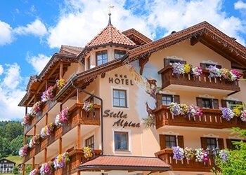Hotel 3 stelle Moena: Hotel Stella Alpina