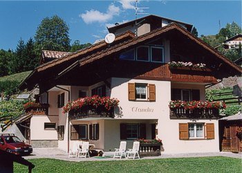 Privati Moena: Villa Claudia - Chiocchetti Claudia