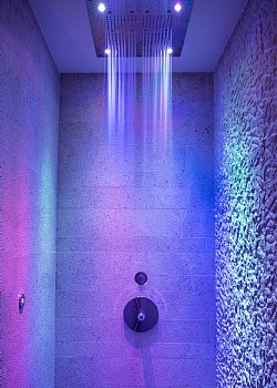 Privati a Moena. DOCCIA EMOZIONALE SPA
