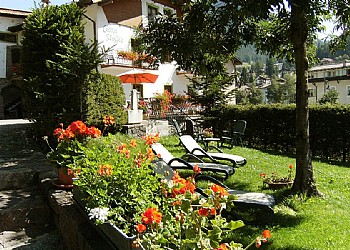 Privati a Moena - Giardino - ID foto 788